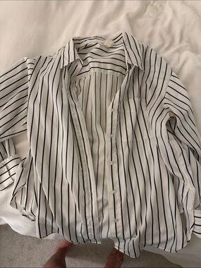 H&M White Button-Down Shirt with Black Stripes